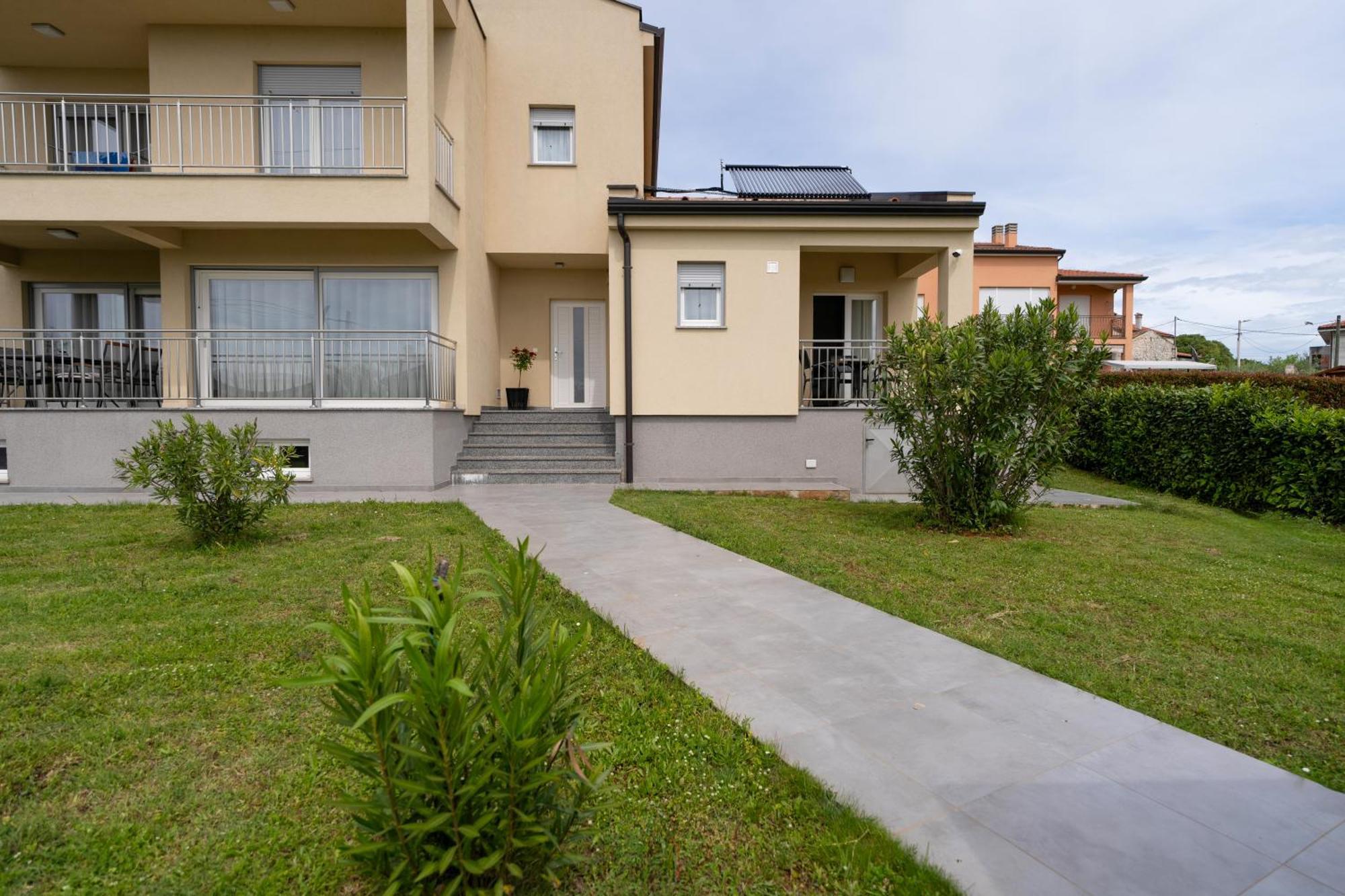 Apartment Dani's Place Porec